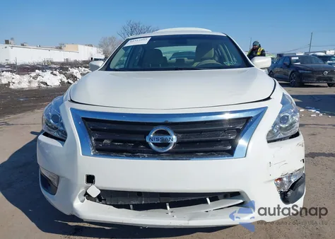 2014 Nissan Altima 2.5 S z USA, uszkodzony, nr VIN 1N4AL3AP2EN334734